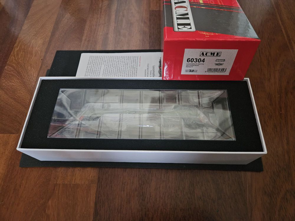 Acme 60304_compress15.jpg