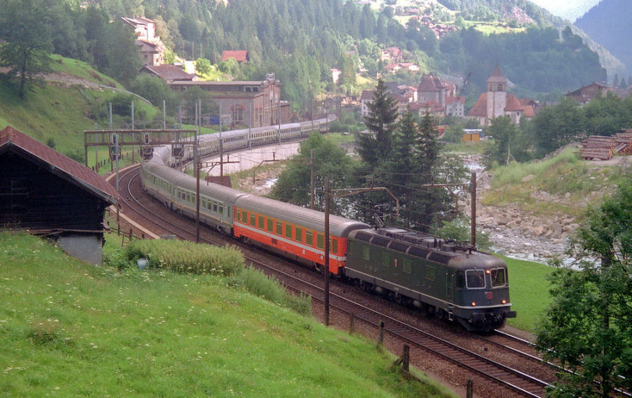 EC 55 Rafaello .jpg
