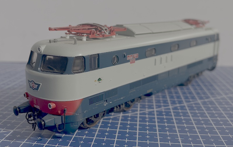444_03.jpg