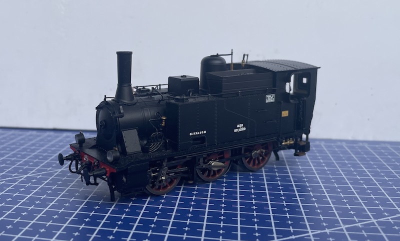851-01.jpg