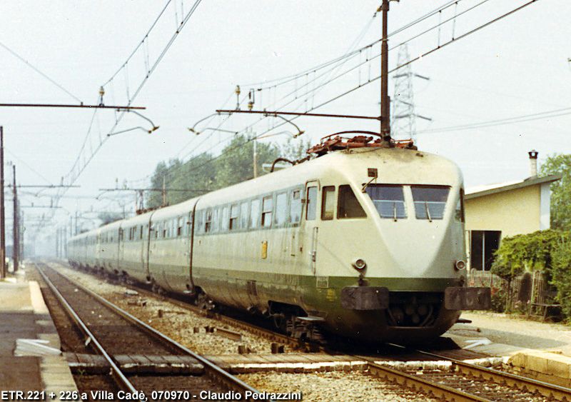 ETR220-03.jpg