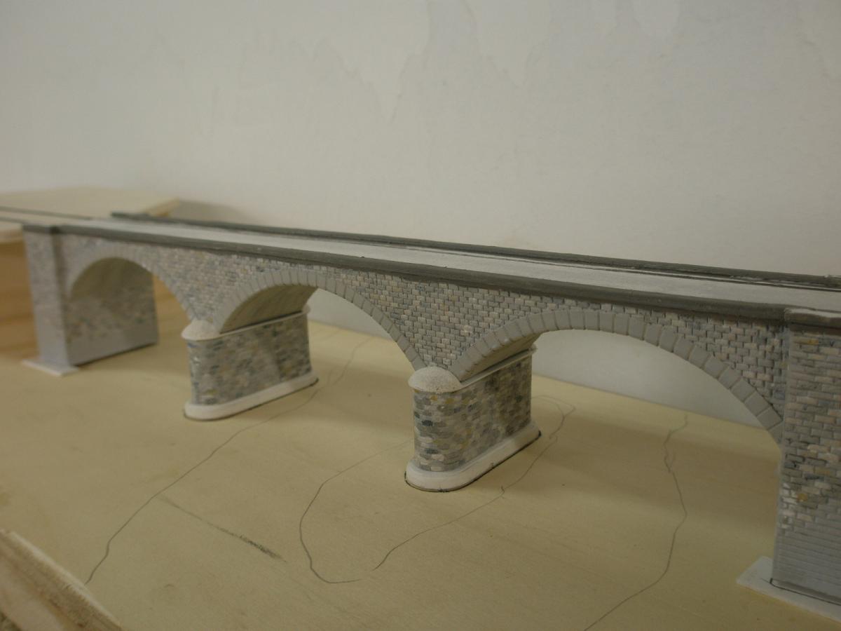 002 ponte ad archi.JPG