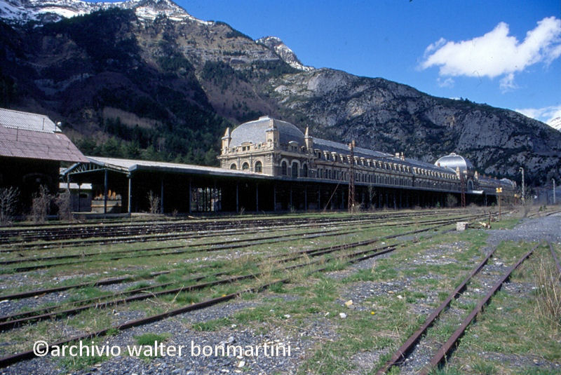 stazione di CAMP FRANC-SpagnavalicoSomportforum2G.foto BonmartiniW.diapositiva..jpg