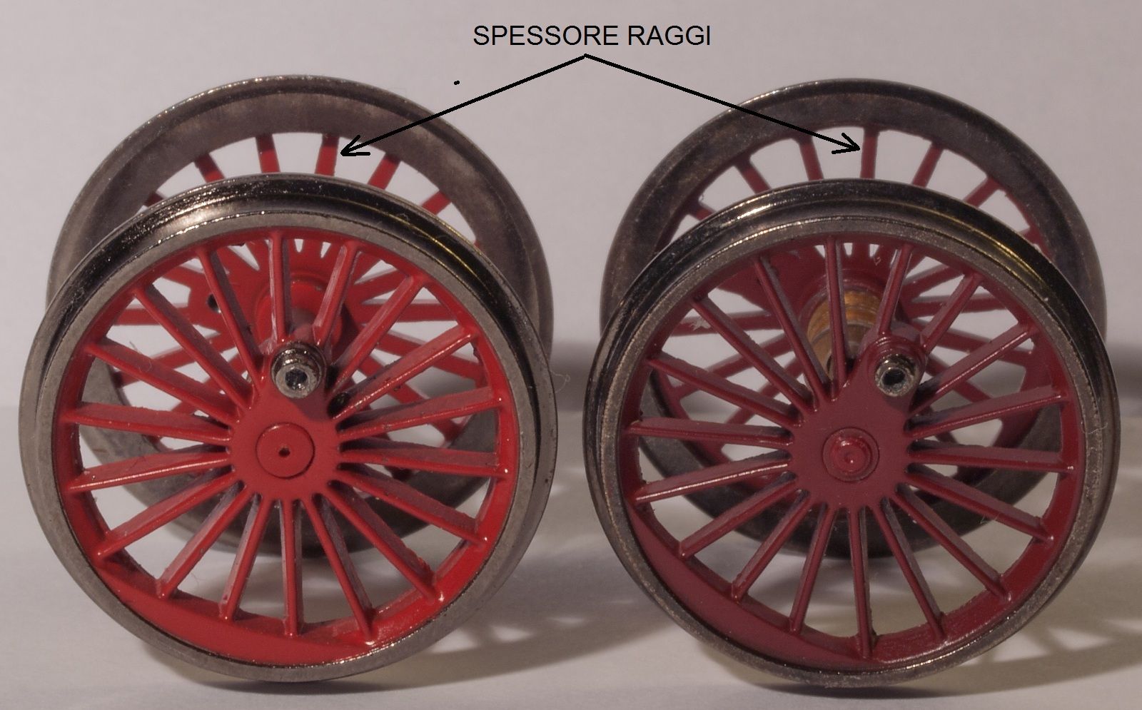 Raggi e cerchi calettati small_01.jpg