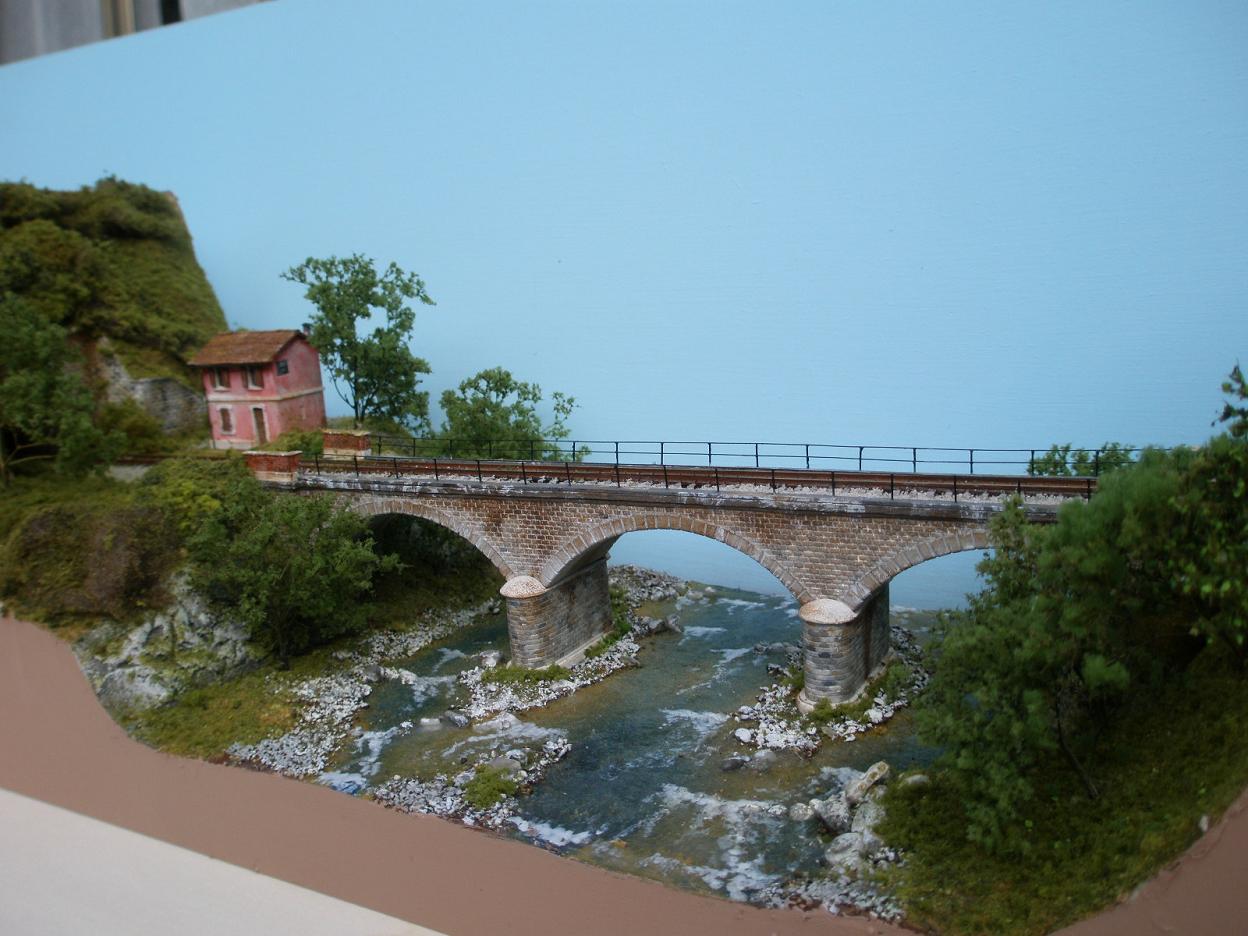 020 diorama.JPG