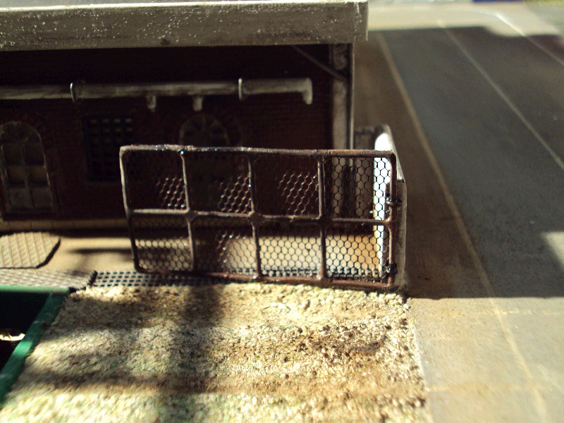 Cancello pomodorificio d.JPG