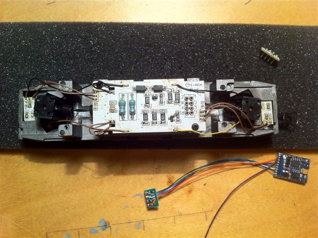 decoder 003.jpg