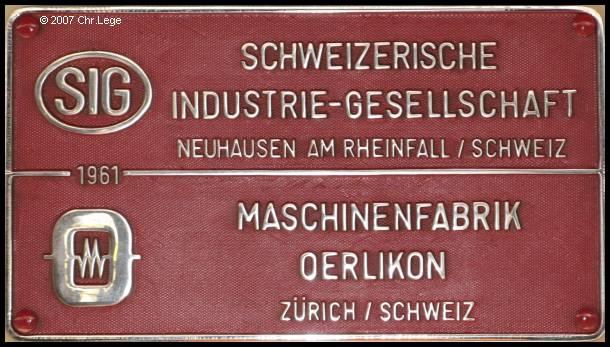 2007-06-02_SBB_TEE-RAe1053_Fabrikschild.jpg