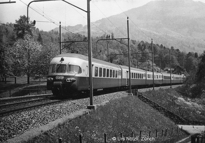 71d01334un1024ri3.jpg