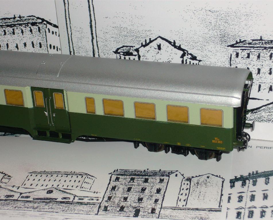 ACME vettura-cinema.jpg