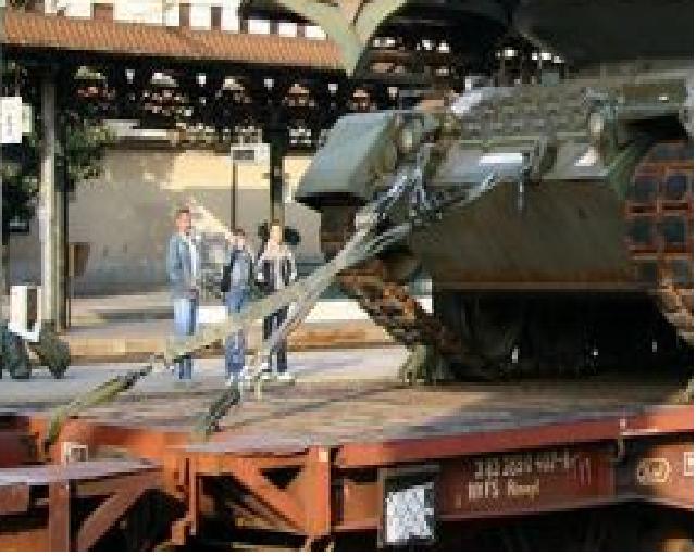 dettaglio fissaggio.JPG