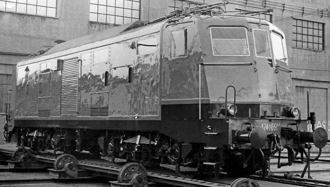 E424 031.jpg