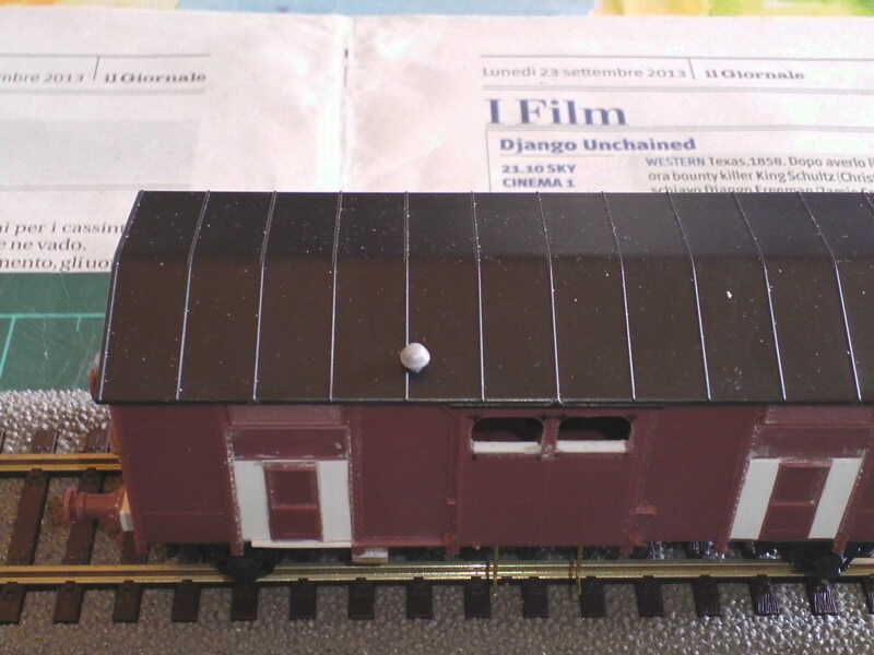 Carro UF - particolare tetto.jpg