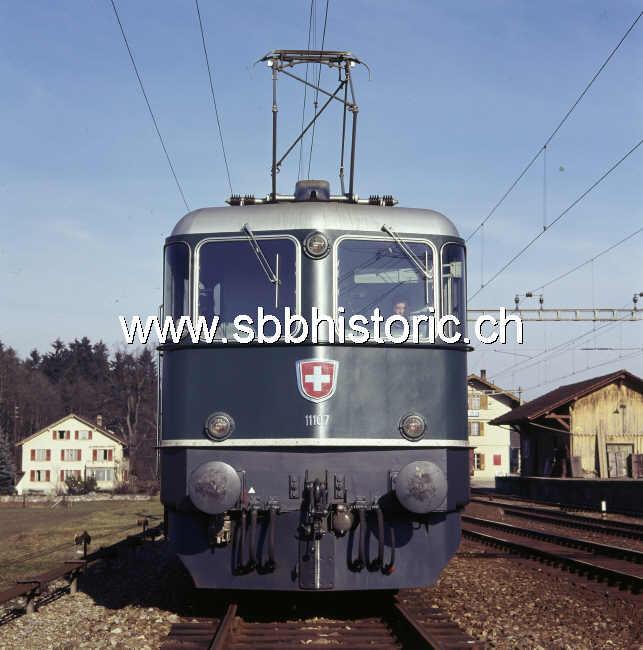 re 44 2.jpg