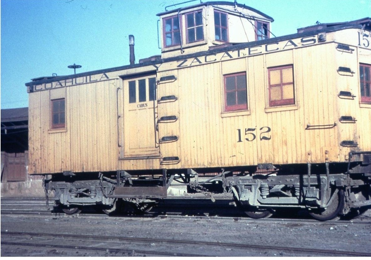 caboose 152.JPG