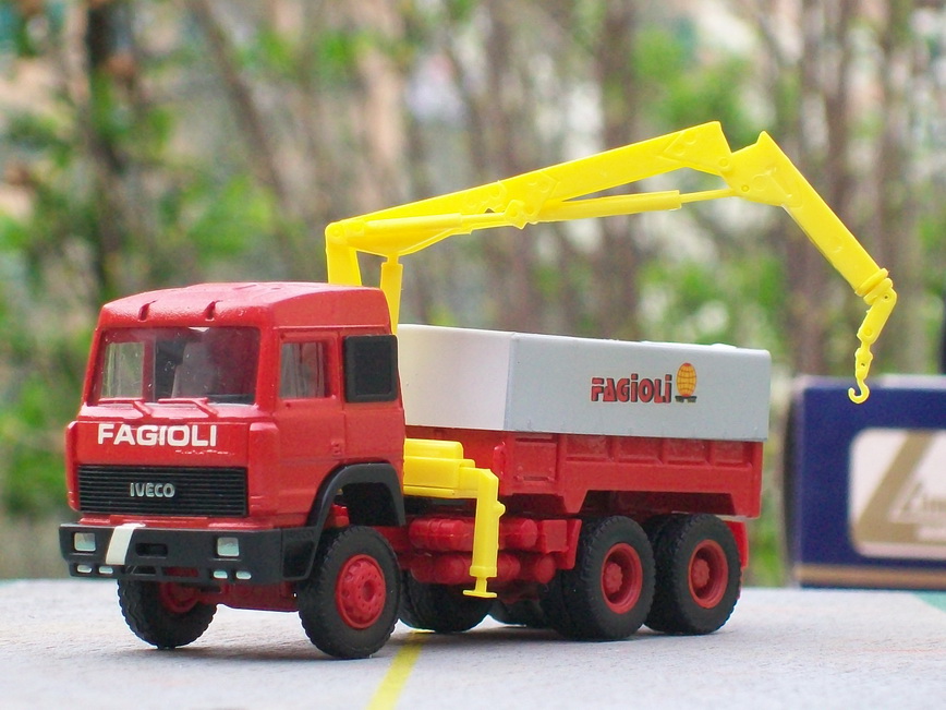 TRATTORE SPECIALE SIVI.jpg