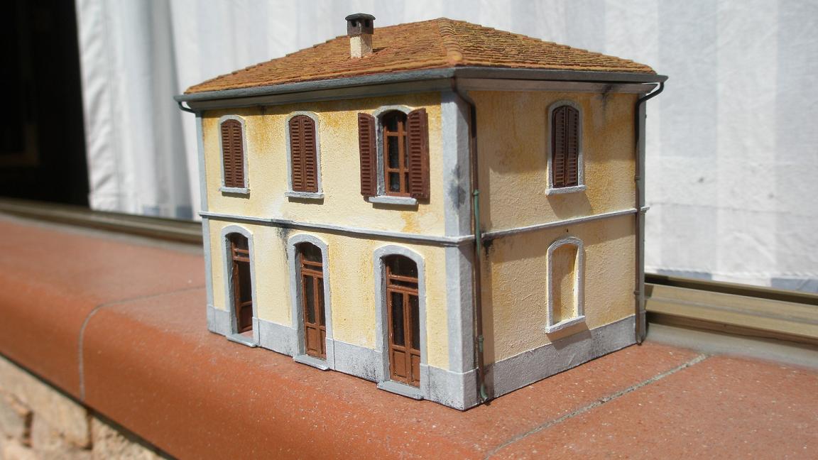 19 stazione lato ferrovia.JPG