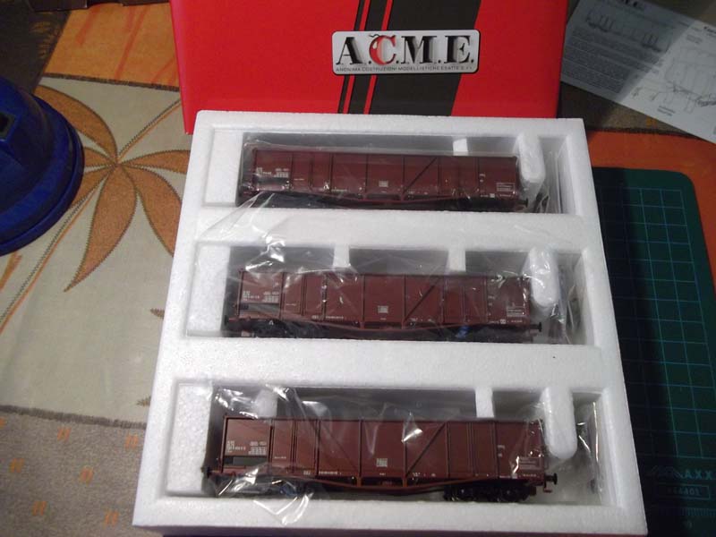 ACME 45025 (01).jpg