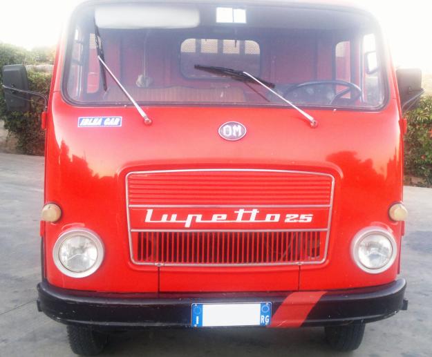 LUPETTO 25 - mascherina.jpg