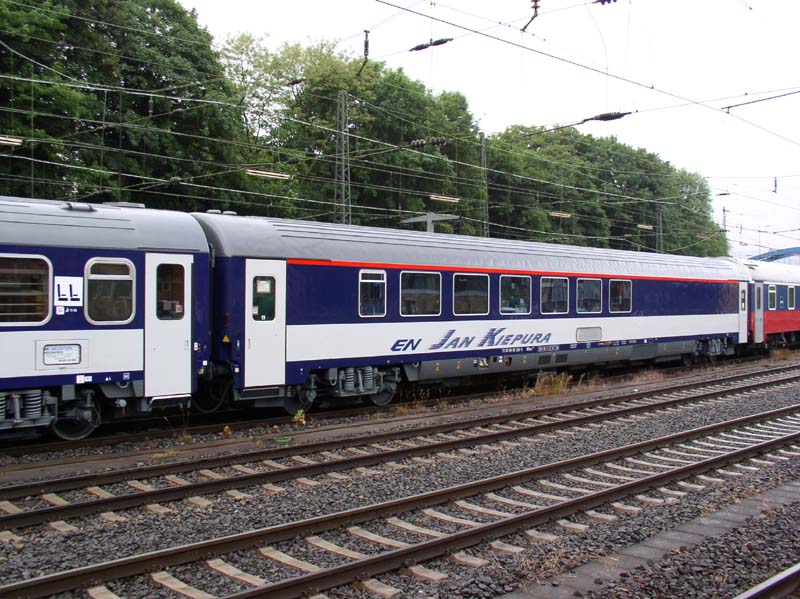 04-06-13_WRkmz858-0_88-90_908_EN348_AachenHbf.jpg