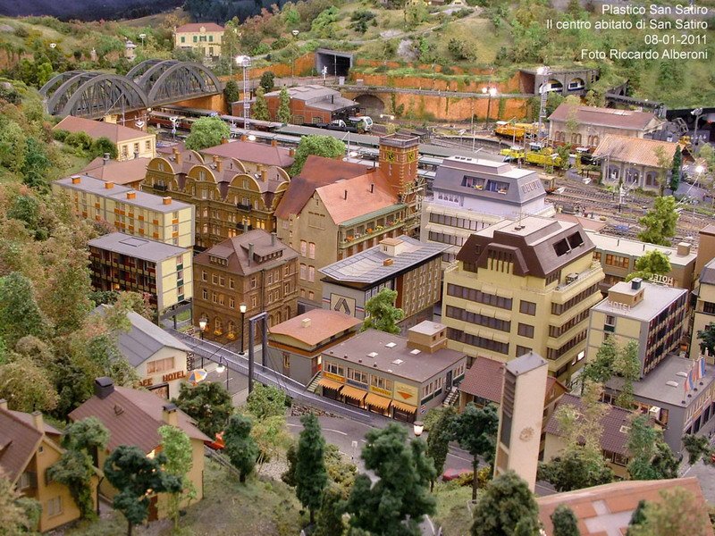 Foto Plastico Gennaio 2011 02_ridimensionare.jpg