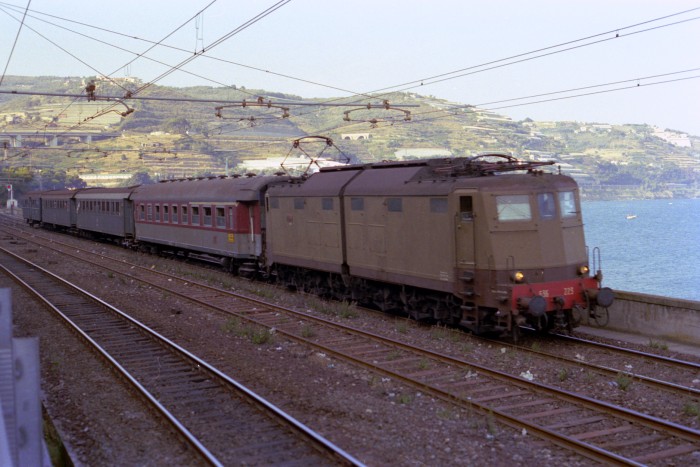 636.jpg