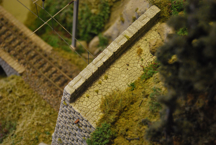 Dettaglio portale alto.jpg