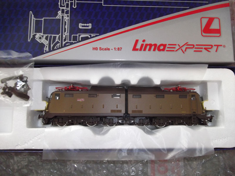 e636 010 (01).jpg