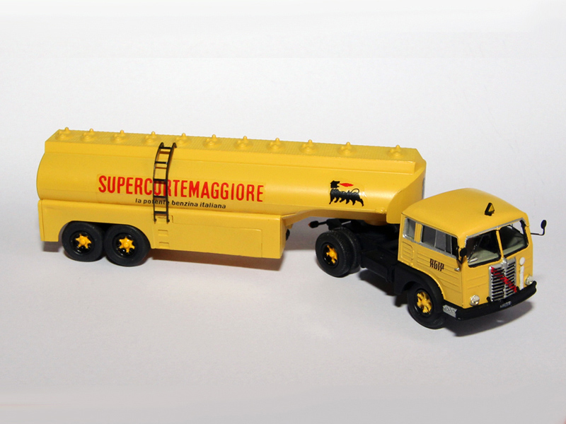 682_agip_3.jpg