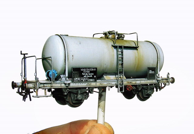 Carro cisterna.jpg