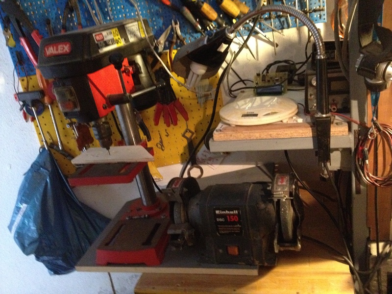 Postazione meccanica e bilancia.JPG