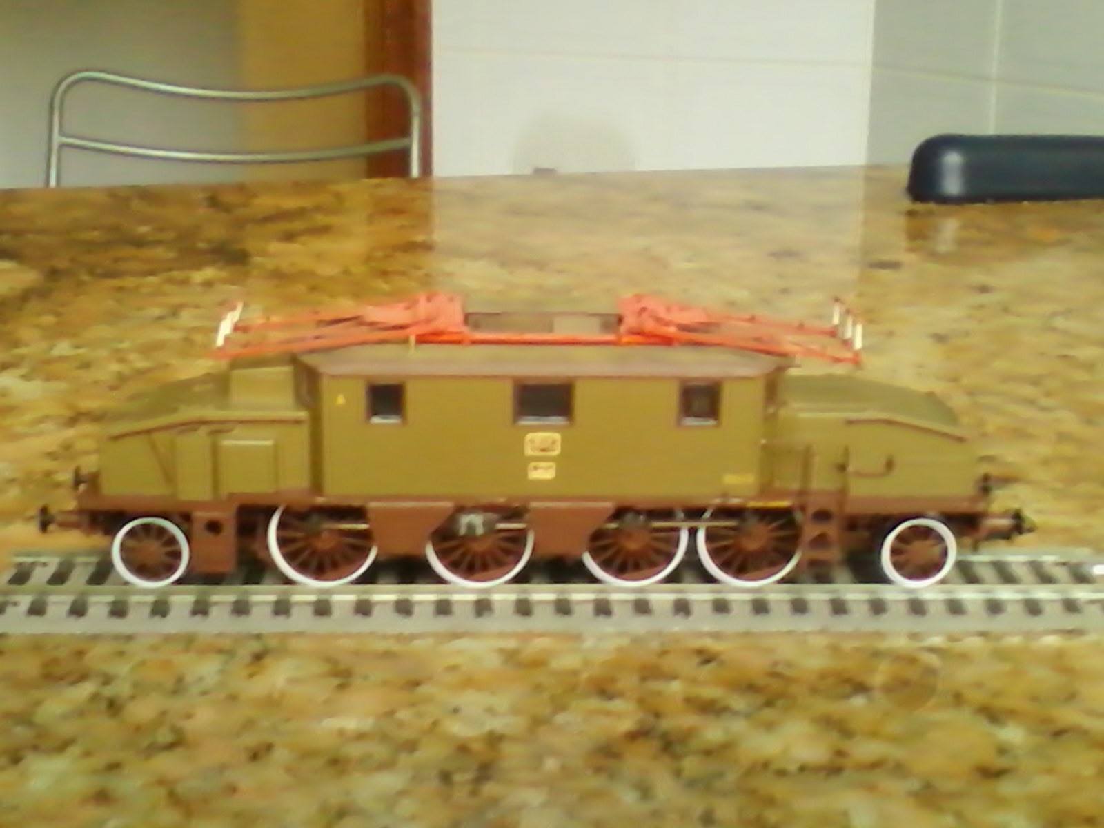 RR E 431 con archetti Bissel a.jpg