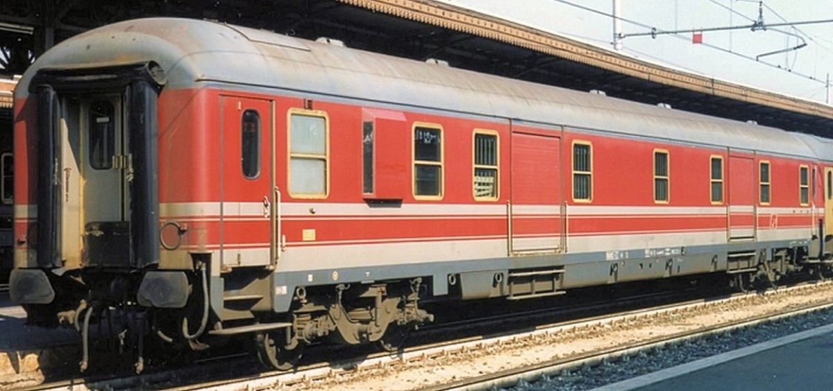 50-83-95-70-148-6-d-r-bonaca.jpg