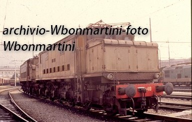 E.626.410-portadellacabinainlegno-Dl-Lecco-03-01-1993-forumGarchivioWalterBonmartini-fotoWalterbonmartini-diapositiva....jpg