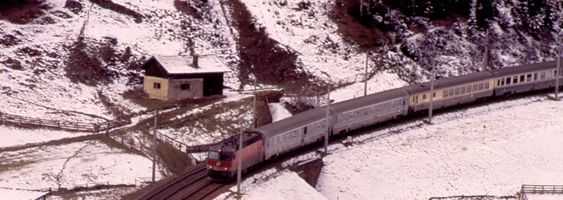 OBB 1044-EC perMonaco-St.Jodok-forum2G.Archivio WBonmartini foto WBonmartini-diapositiva.jpg