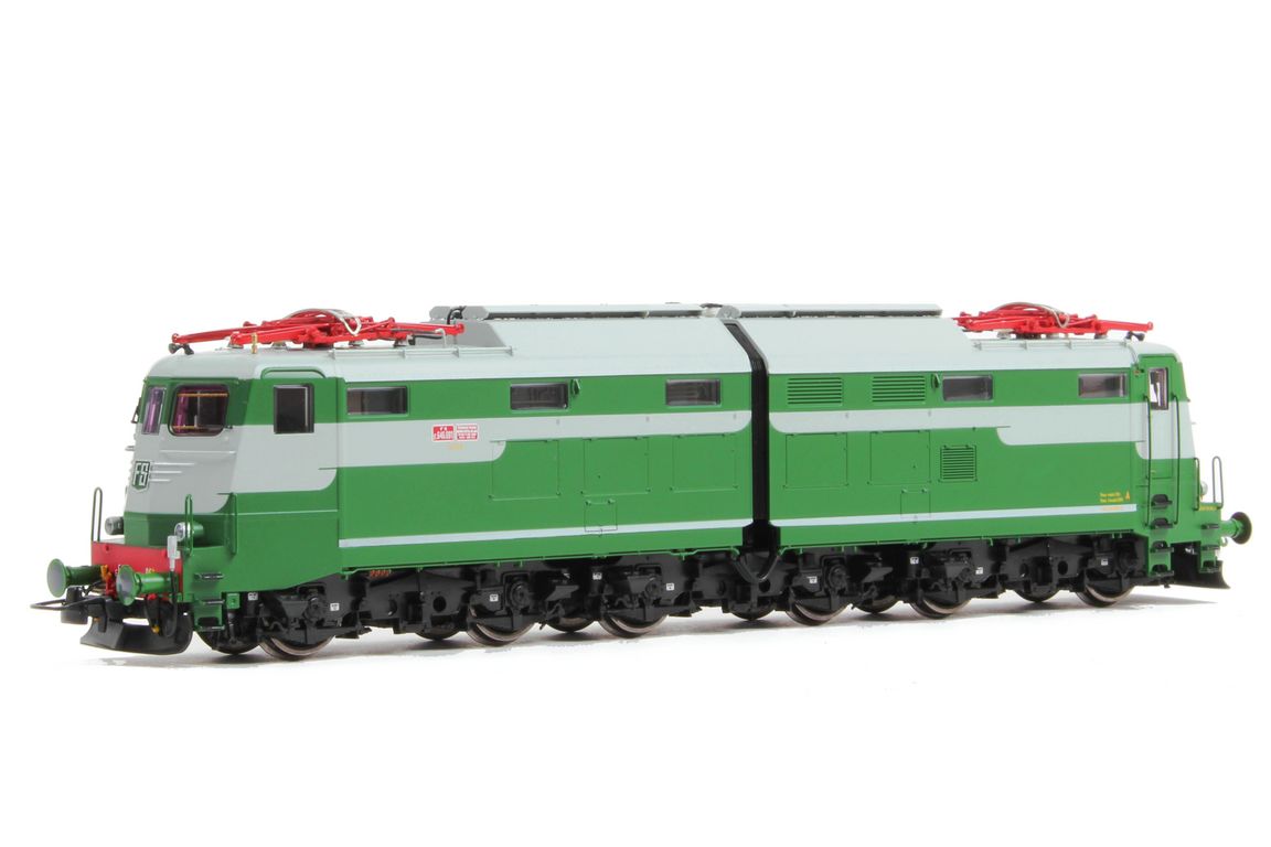 HL2634_002 [1280x768].jpg