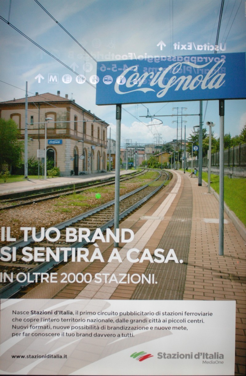 pubblicita'www.stazioniditalia-DERVIO-CERIGNOLA-archivioWBonmartini- foto-ANONIMO--archivioWbonmartini.jpg