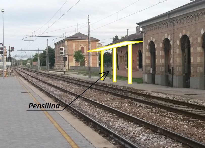 20150728 Treviso Centrale  pensilina Mozzoni_071011.jpg