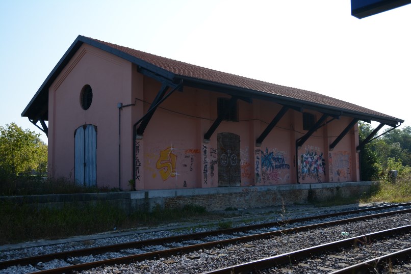 San Vito Al Tagliamento Magazzino Merci Intonside.jpg