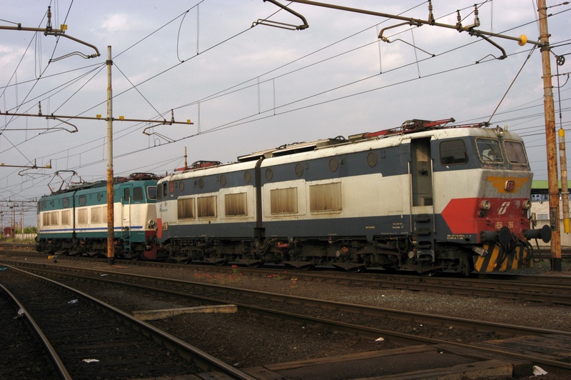 E.656.266_E.656.xxx_xmpr-.forum2GarchivioWBonmartini foto WBonmartini.02.jpg