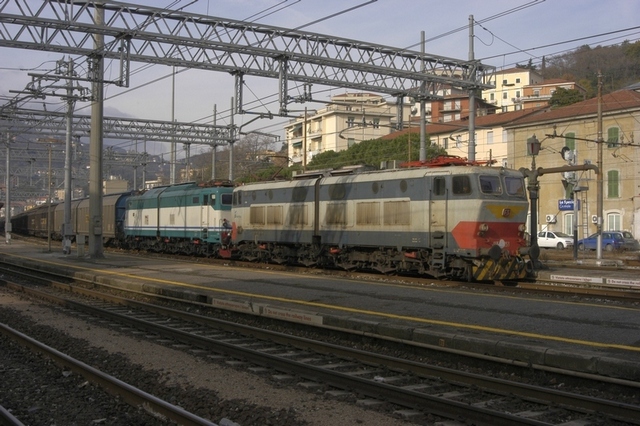 CopyrigtE.655.253.LaSpezia CE.-15.12.2004.forum2Garchivio WBonmartini - Foto-WBonmartini.jpg