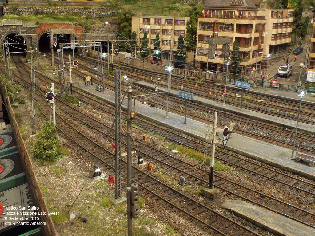 piazzale Ovest R1lt.jpg