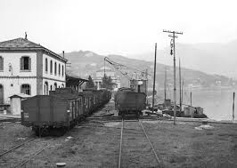 stazione lago.jpg