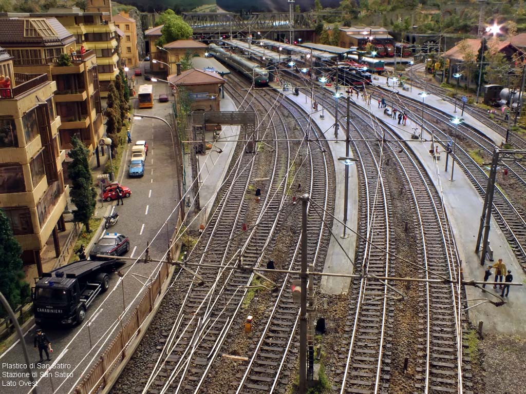 Piazzale Ovest 004.jpg