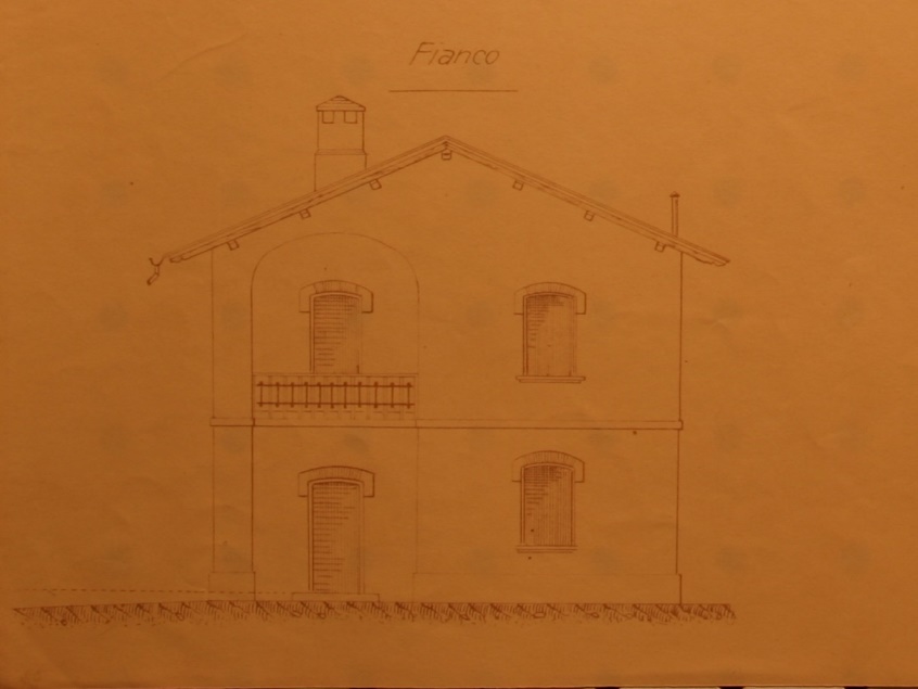 009 fianco.jpg