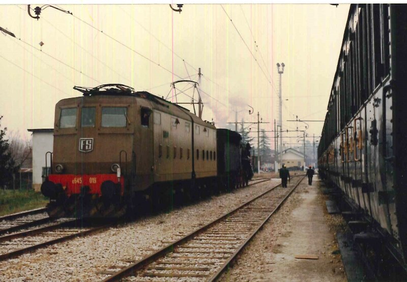 685.196 1986.12.00 E 645.019 Portogruaro 003 Andrea Mozzoni.jpg