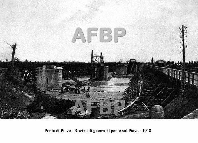 1918.00.00 ponte_di_piave_058037__rovine_di_guerra_del_ponte__1918.jpg